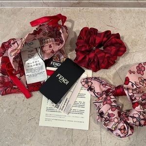 NWT FENDI HAIR SCRUNCHIES